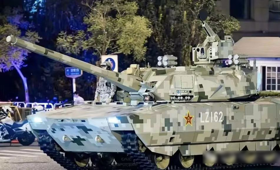 湾湾讨论：對岸的新型坦克露面了！